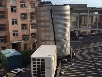 泰興足浴會(huì)所2噸空氣能熱水