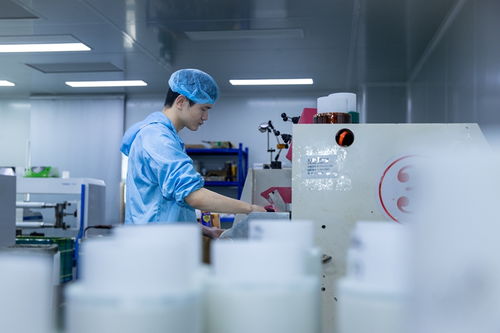人勤春來早 企業干勁足 新材料研發駛入快車道
